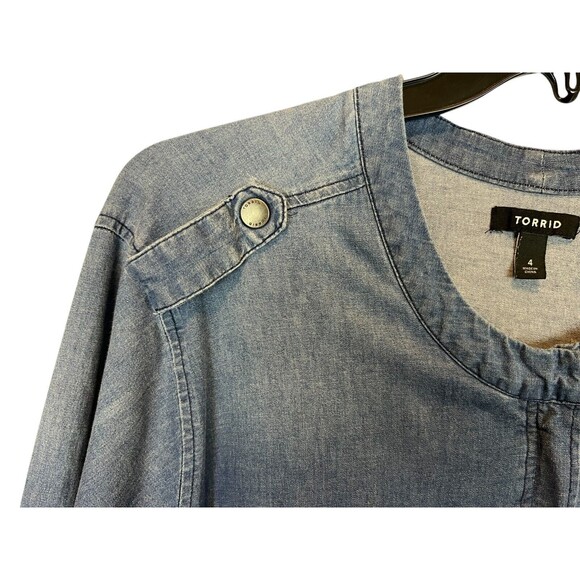 Torrid Denim Drawstring Waist Utility Jacket  4X  Chambray Denim Roll-Tab Sleeve - Picture 7 of 15